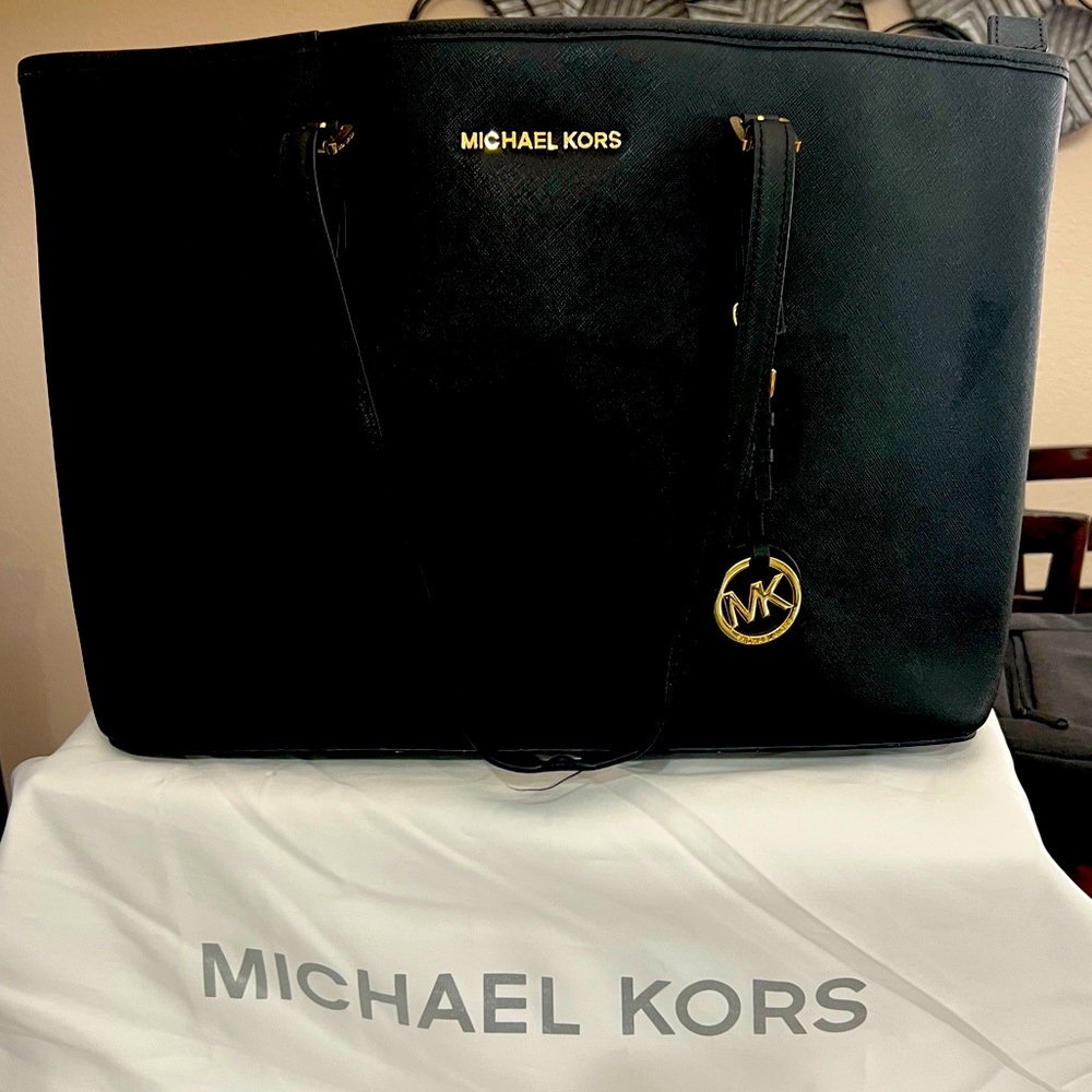 Black Large Travel Tote Michael Kors